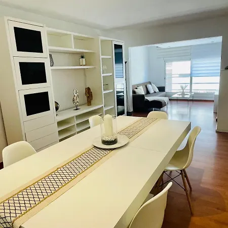 Casa Esmeralda Apartment *