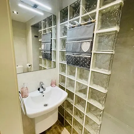 Casa Esmeralda Apartment *