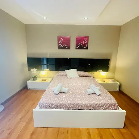 Casa Esmeralda Apartment *